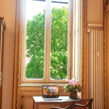 Re Umberto Apartamento